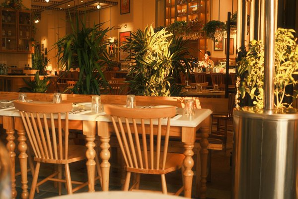 How can UK kitchen innovations simplify gourmet cooking?